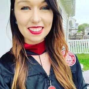 Meet your Posher, Jennifer